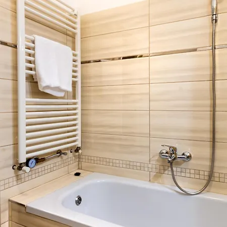 Location, Quiet, Stylish Apartament Budapeszt