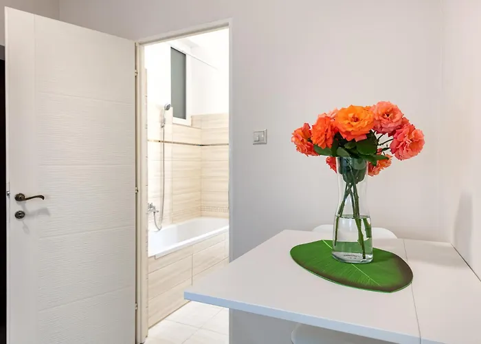 Appartement Location, Quiet, Stylish Budapest